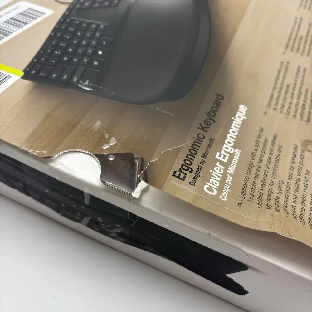 Incase Ergonomic Keyboard Designed by Microsoft Canadian/French Keyboard